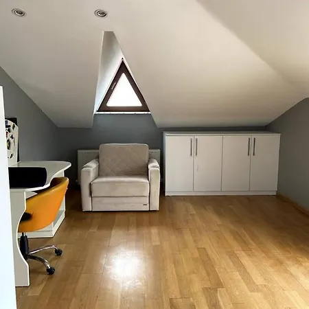 Apartment Sisli Nadide Sokak Dubleks D:4